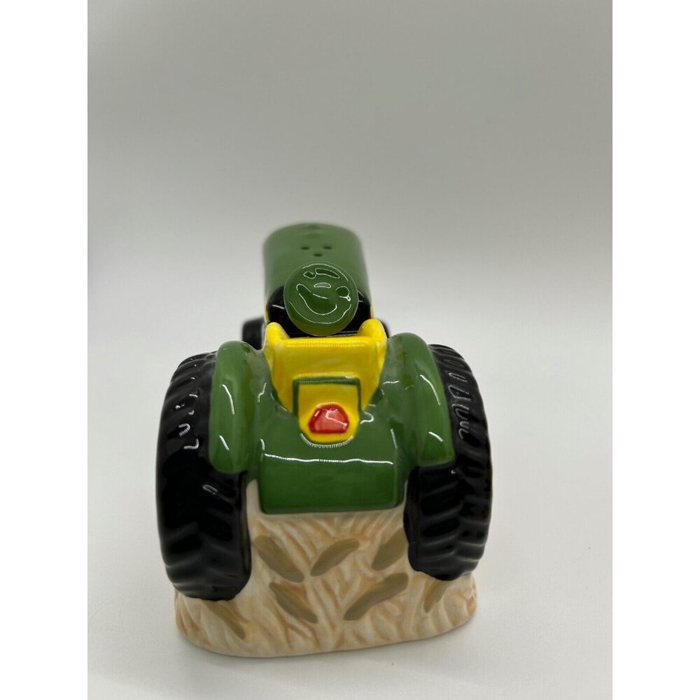 John Deere Tractor  Salt and Pepper  Shakers John Deere Green Farm House Country - Picture 6 of 13